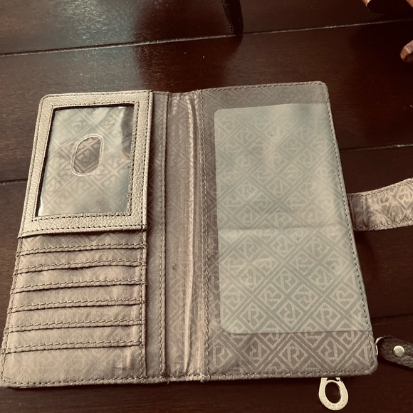 Relic wallet 🔥 - Picture 3 of 12